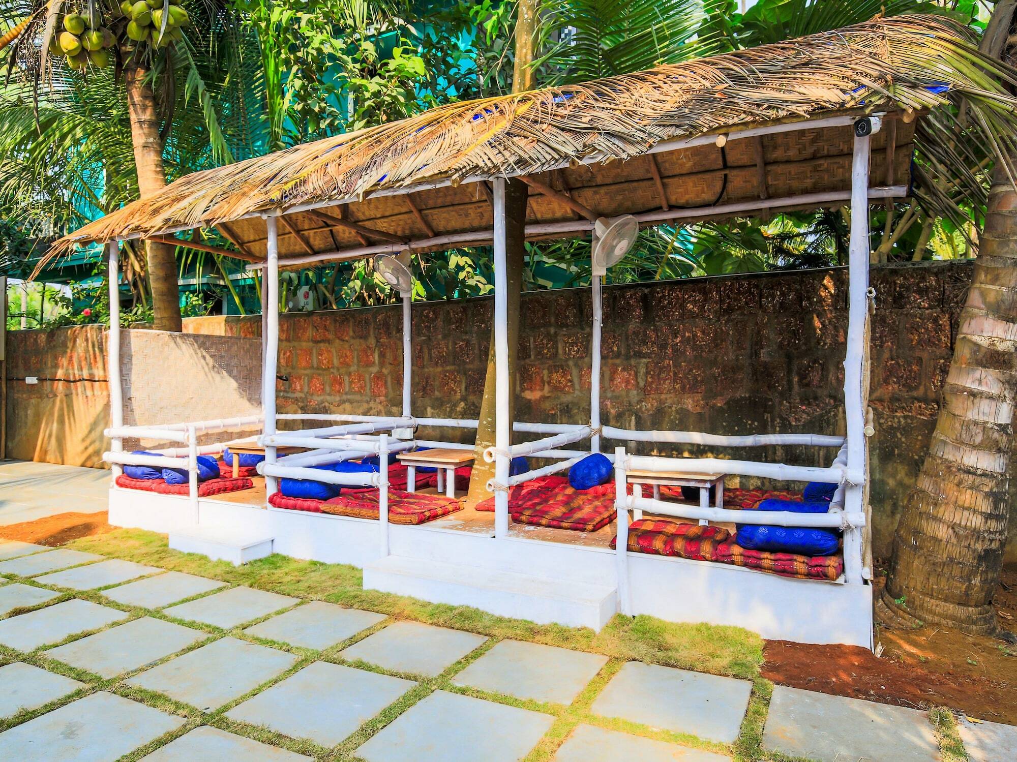 Oyo 24173 La Conceicao Aldeia Morjim Hotel Exterior foto